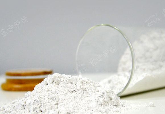 導向角內襯用剛玉自流式澆注料